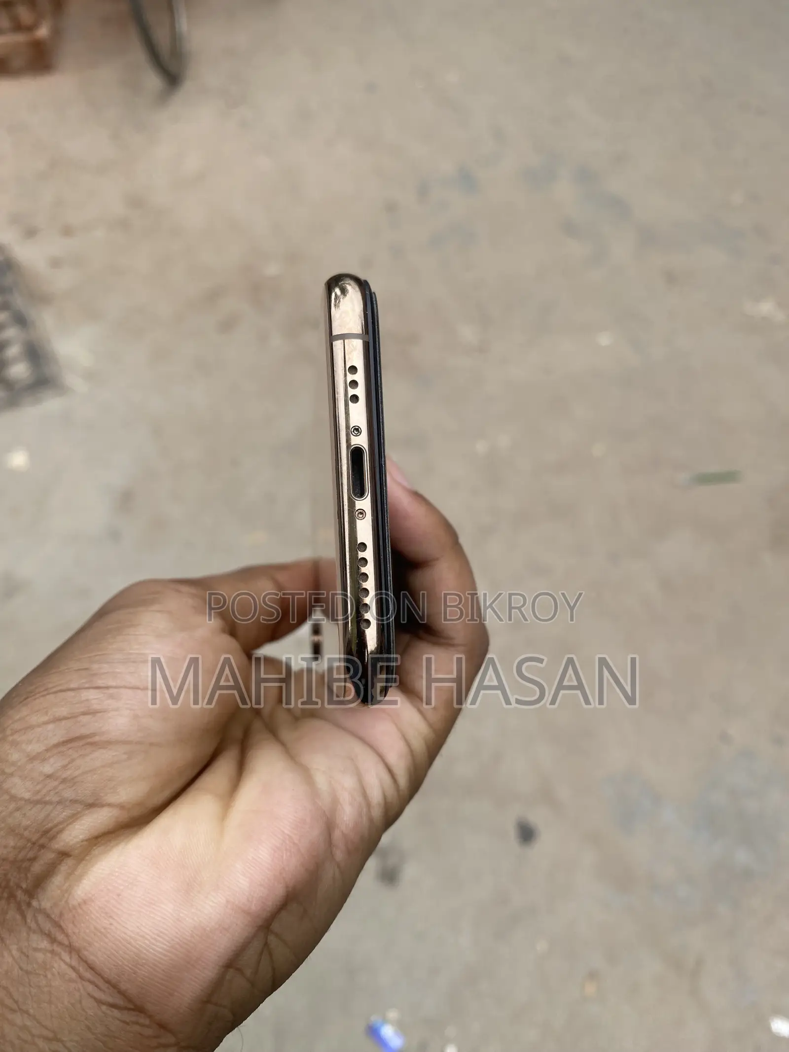Apple iPhone XS 64 GB Rose Gold