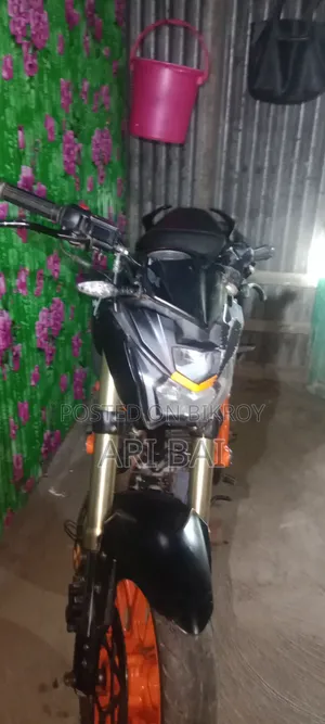 রানার বোল্ট ১৬৫আর ২০২২ কালো