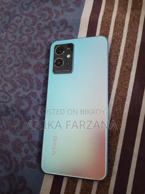 Vivo T1x (India) 128 GB Silver