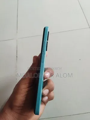 Infinix Hot 30 128 GB Blue