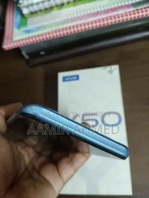 Vivo Y50 128 GB Blue