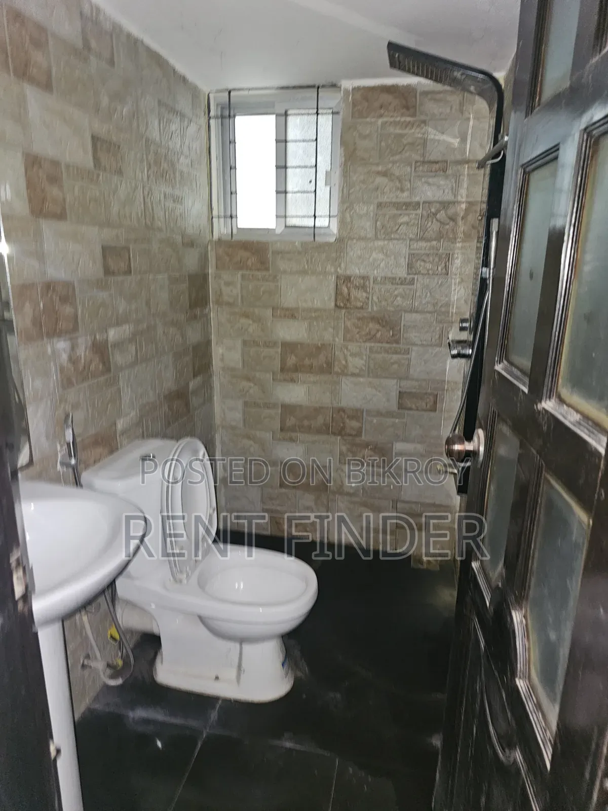 4-bedroom Apartment in Baridhara for Rent