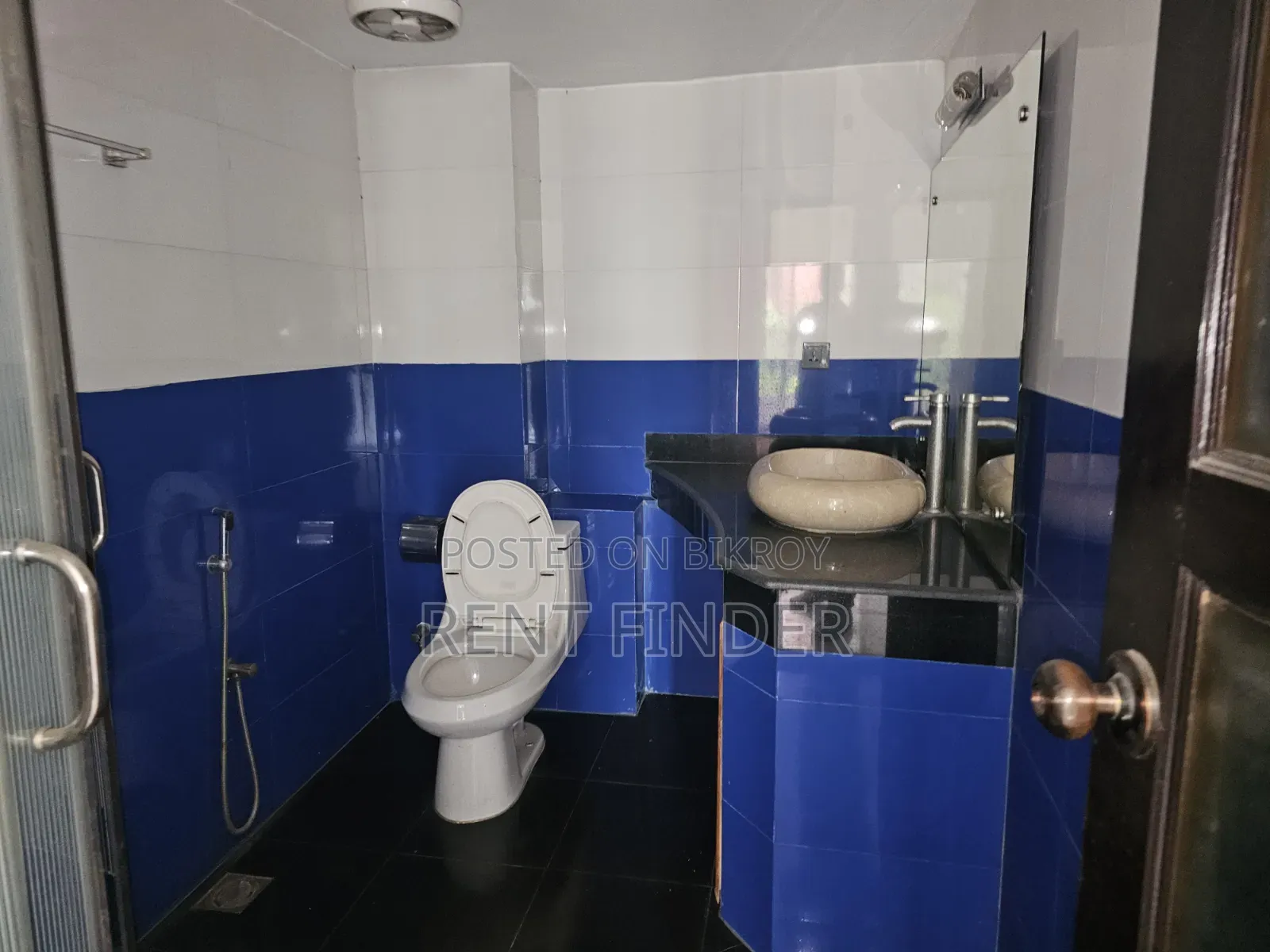 4-bedroom Apartment in Baridhara for Rent