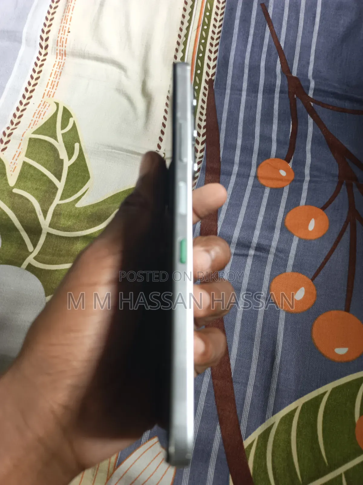 Infinix Hot 60i 128 GB Silver