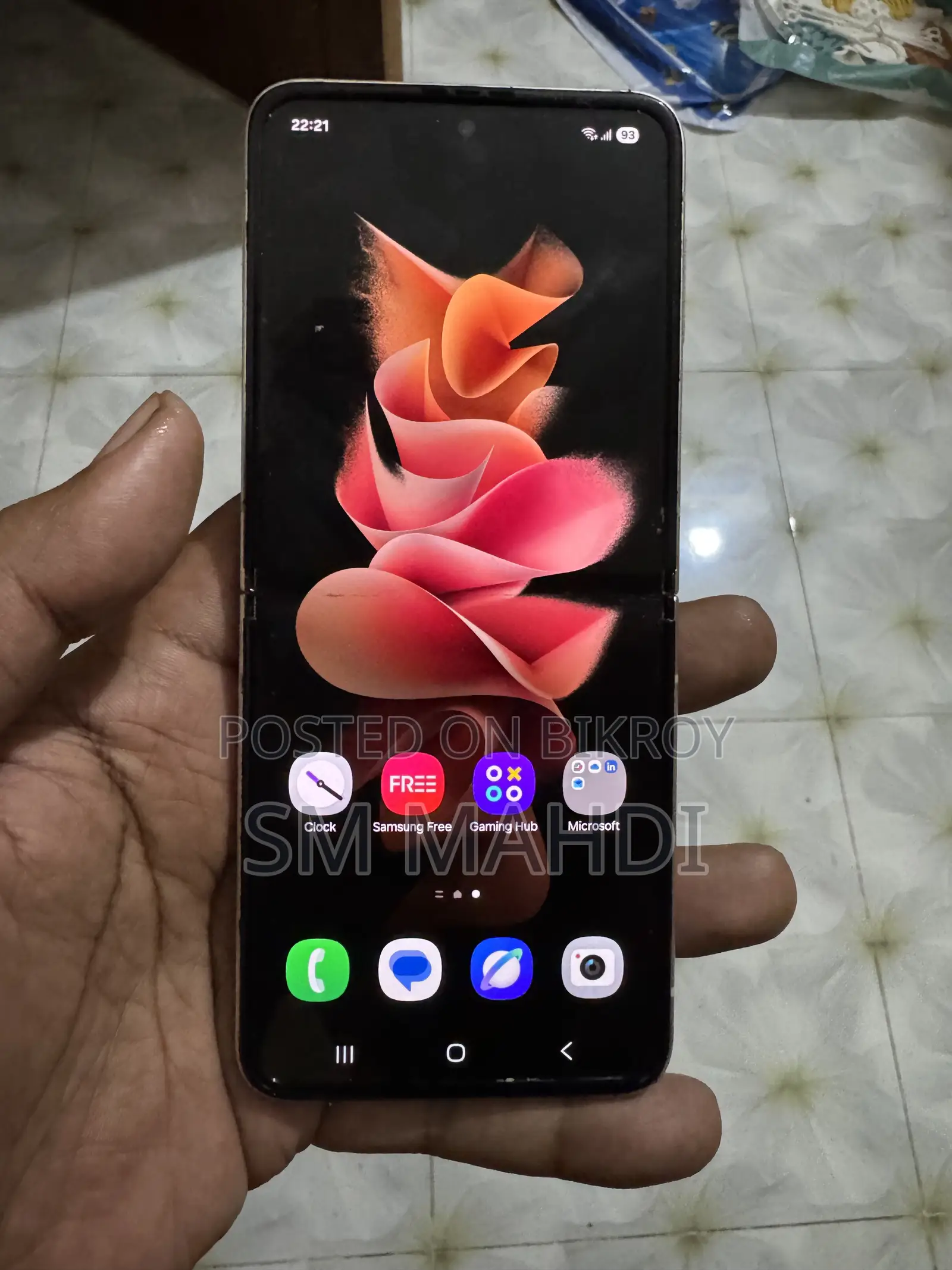স্যামসাং জেড৩ ৮ জিবি সিলভার