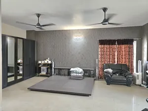 4-bedroom Apartment in Gulshan for Rent