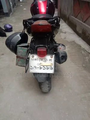 Yamaha FZ 2012 Red