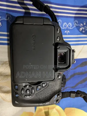 ক্যানন ইওএস ৭০০ডি + প্রাইম লেন্স + জুম লেন্স