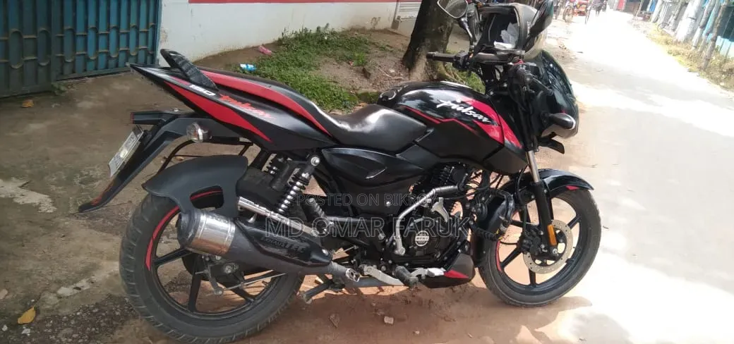 Bajaj Pulsar 150 2022 Black