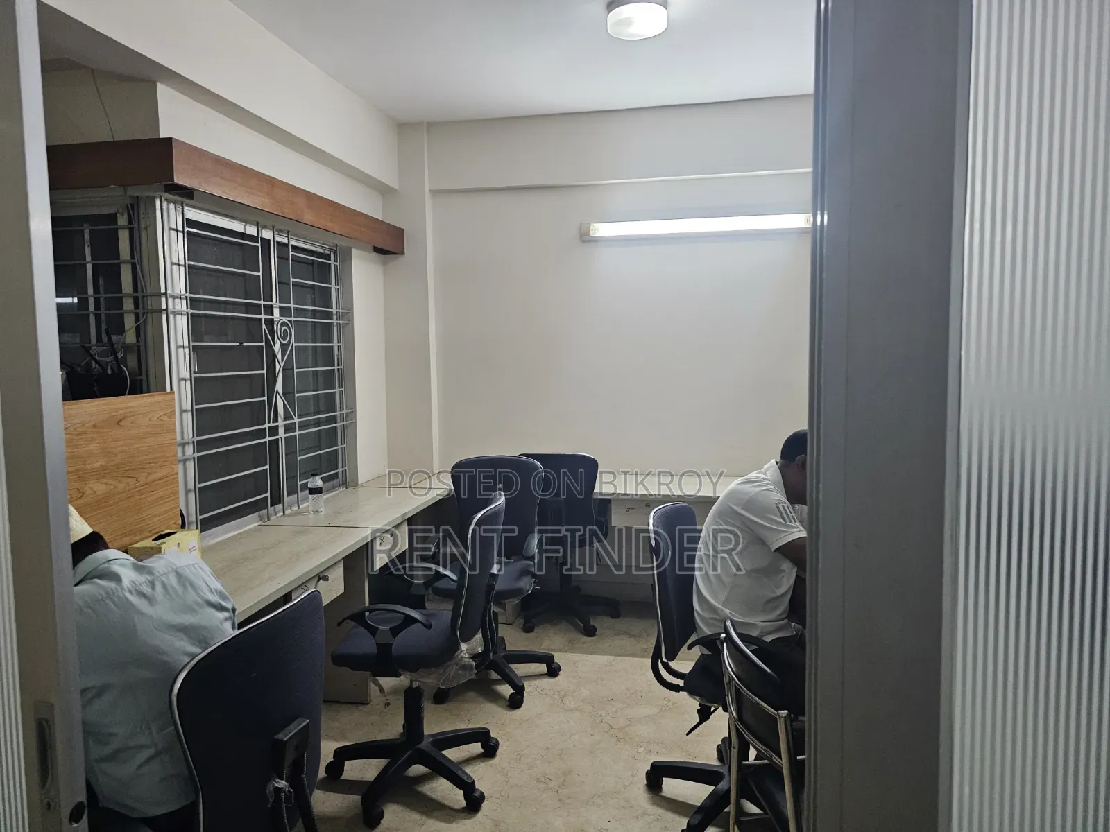 Furnished 6-bedroom Apartment in Gulshan for Rent