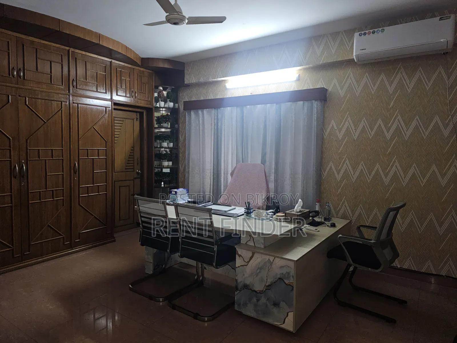 Furnished 6-bedroom Apartment in Gulshan for Rent