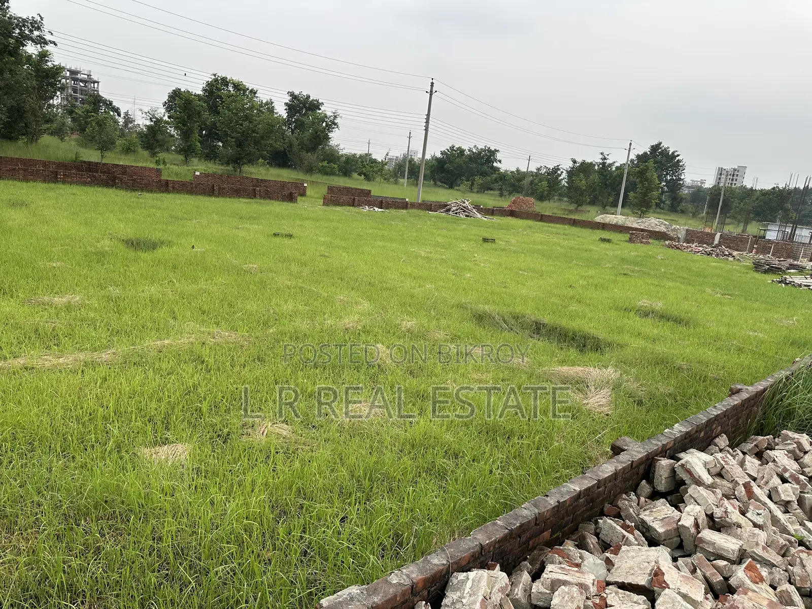 Block-M,(3x8)=24 Katha,South-Face, Near- 200'road,Bashundhara R/A