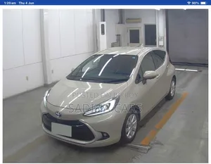 Toyota Aqua 2021 White