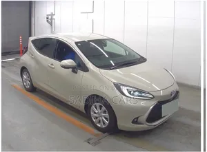 Toyota Aqua 2021 White