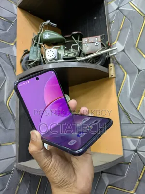 Motorola Razr 40s 256 GB