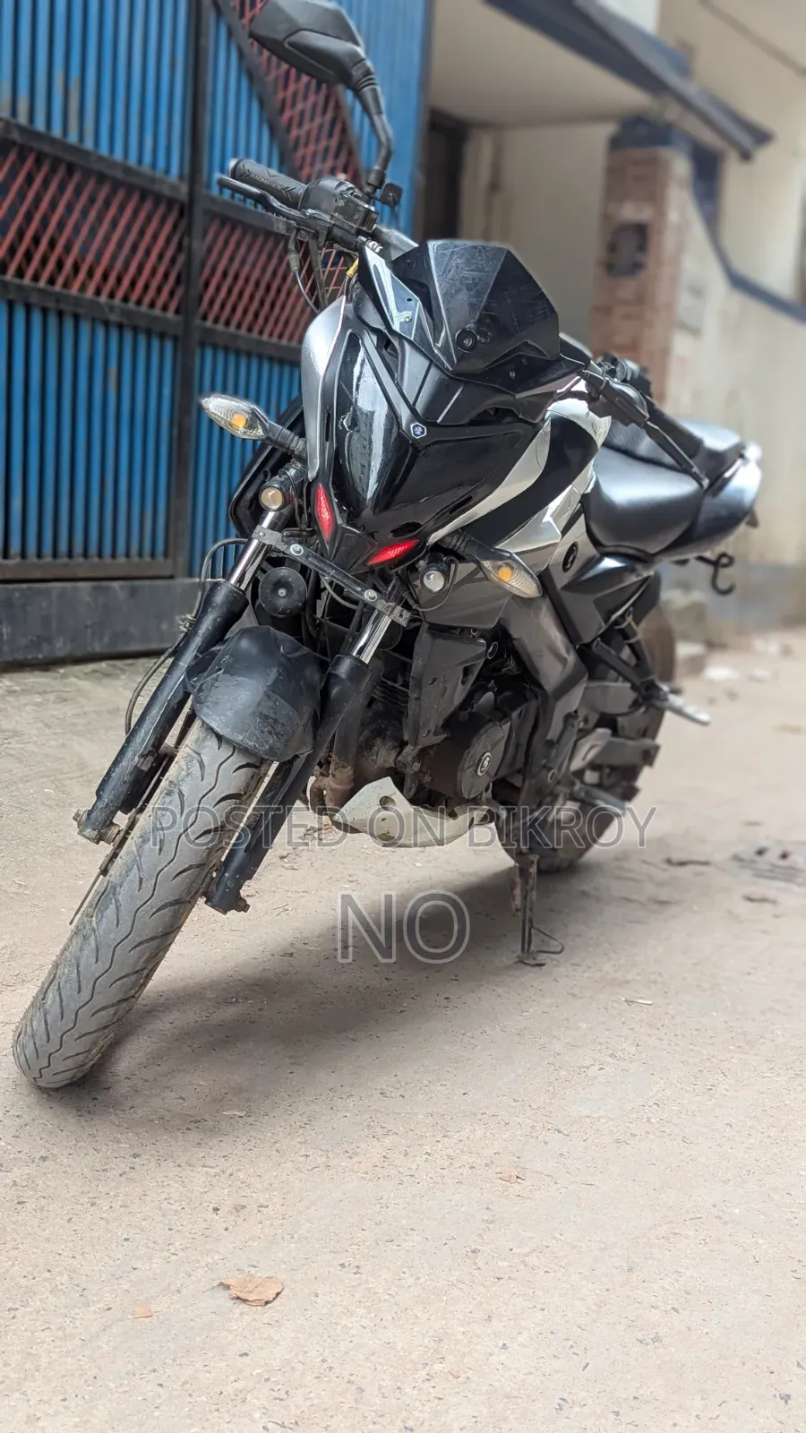 Bajaj Pulsar NS 160 2018 White