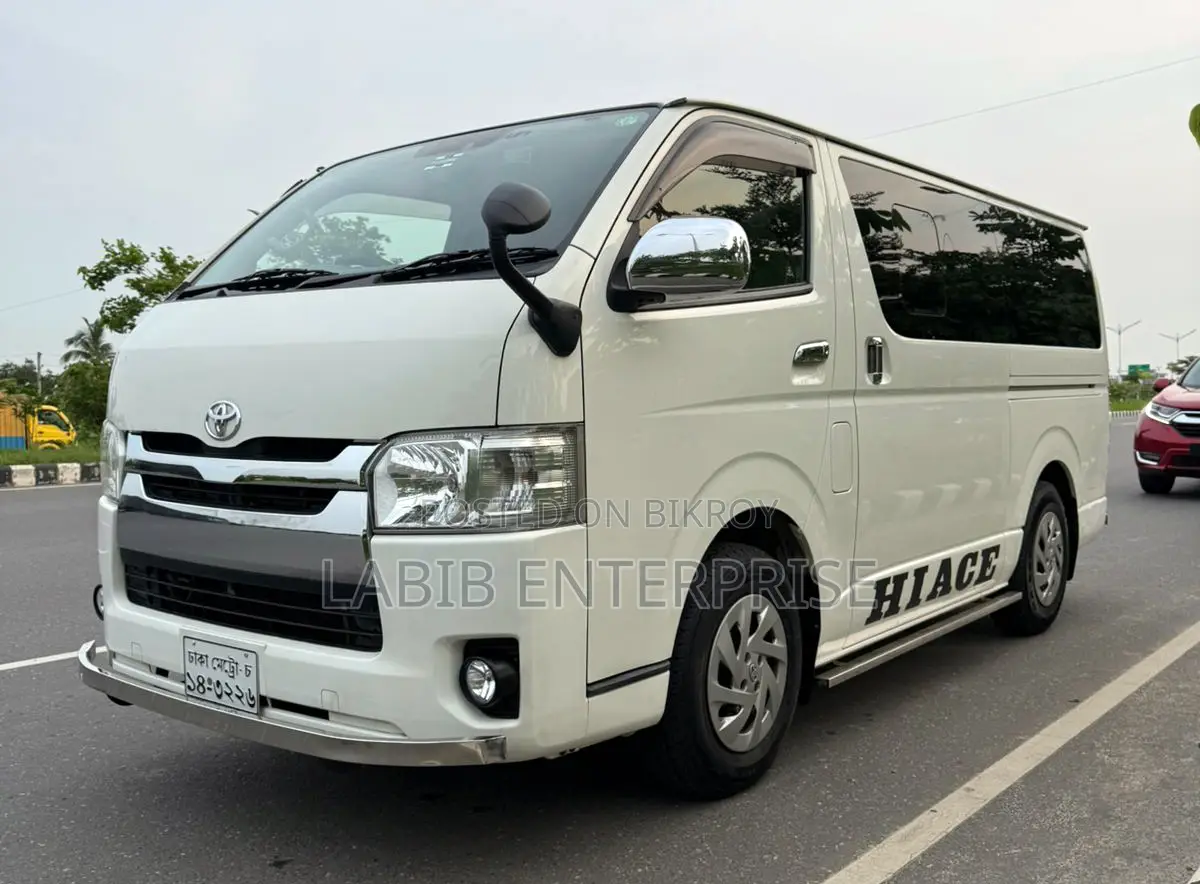 Toyota HiAce 2020 White