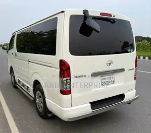 Toyota HiAce 2020 White