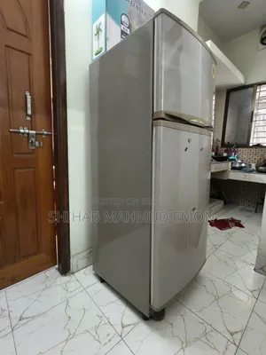Used Singer Refrigerator – Good Running Condition