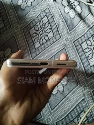গুগল পিক্সেল ৭ প্রো ১২৮ জিবি সাদা