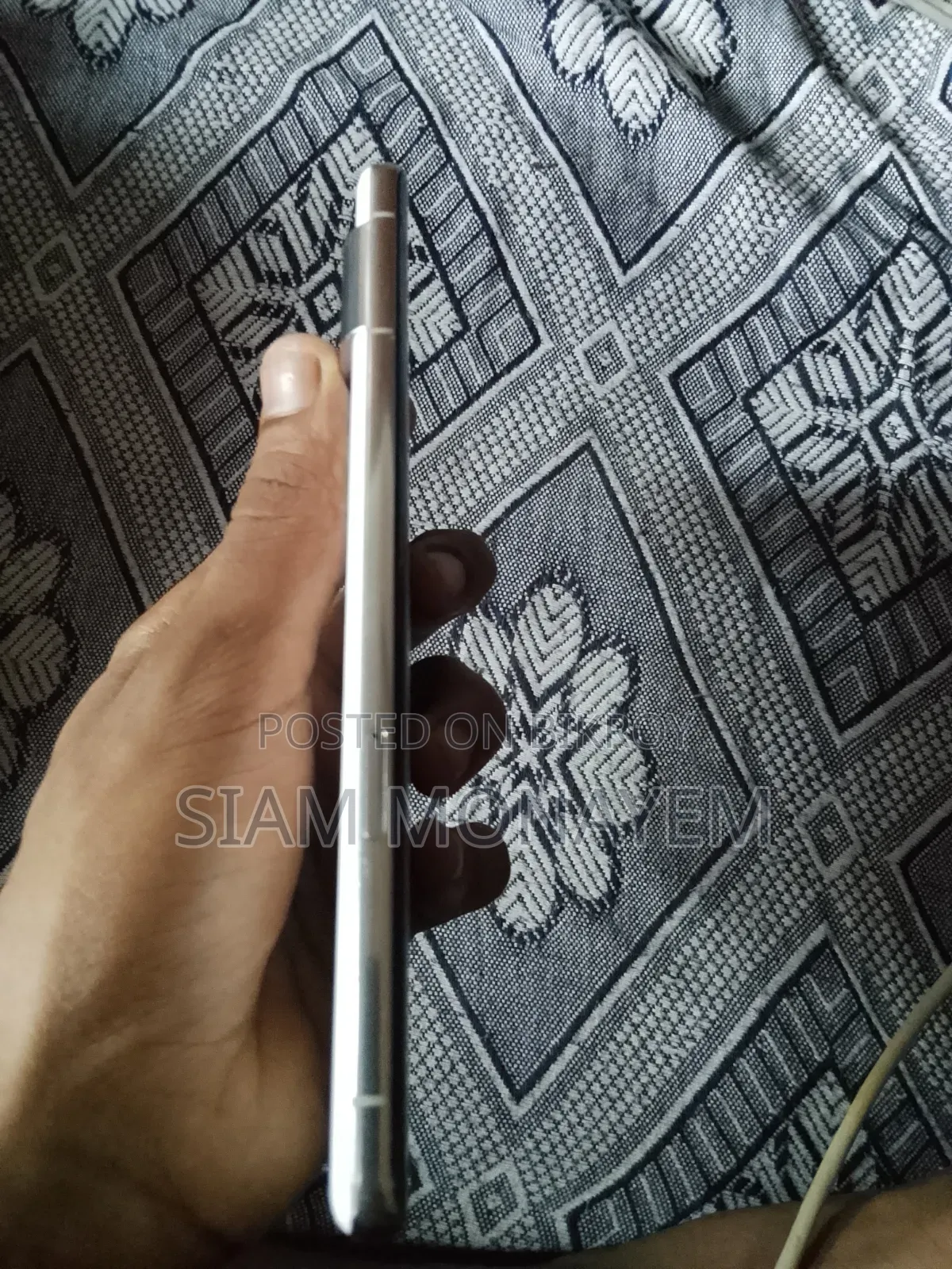 গুগল পিক্সেল ৭ প্রো ১২৮ জিবি সাদা