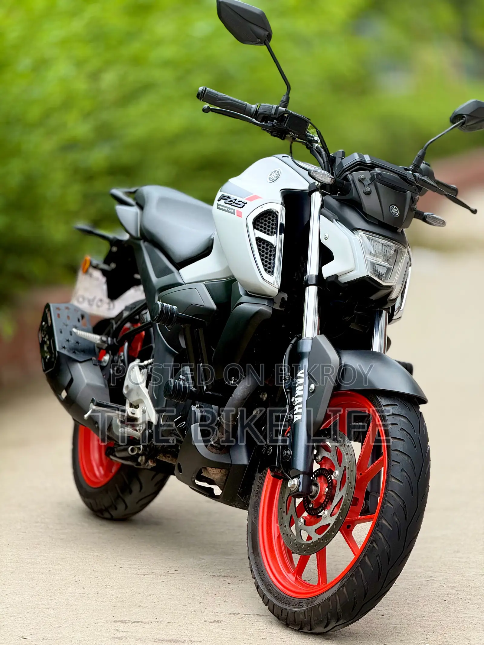 Yamaha FZ 2025 White