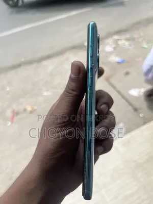 মটোরোলা এজ ৬০ ফিউশন ২৫৬ জিবি ব্লু