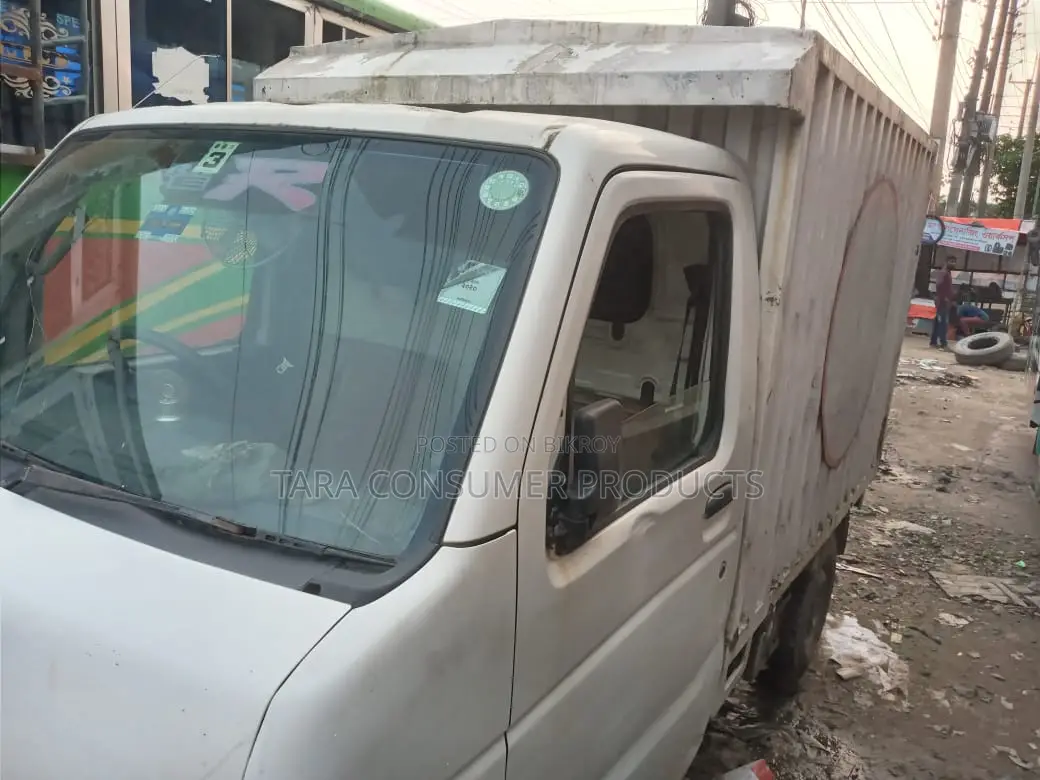 Mini Delivery Covered Van