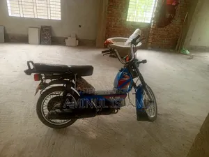 TVS XL 100 2018 Blue