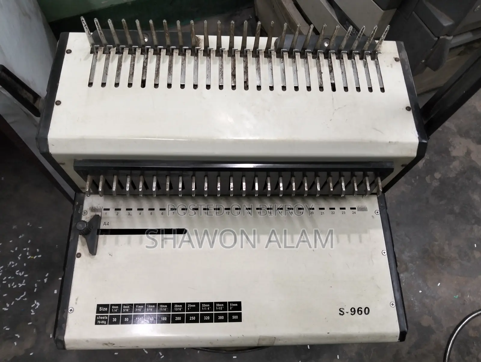 Urgent Sale Complete Spiral Binding Machine Set