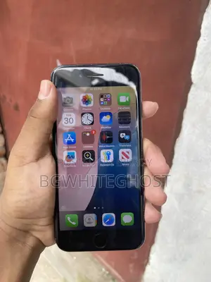 অ্যাপল আইফোন এসই (২০২০) ৬৪ জিবি কালো