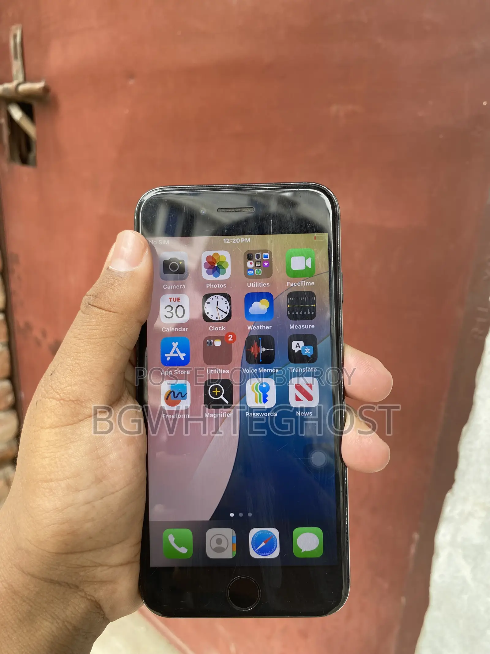 অ্যাপল আইফোন এসই (২০২০) ৬৪ জিবি কালো