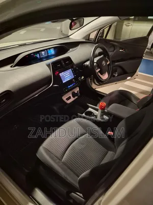 Toyota Prius 2015 Pearl