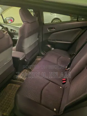 Toyota Prius 2015 Pearl
