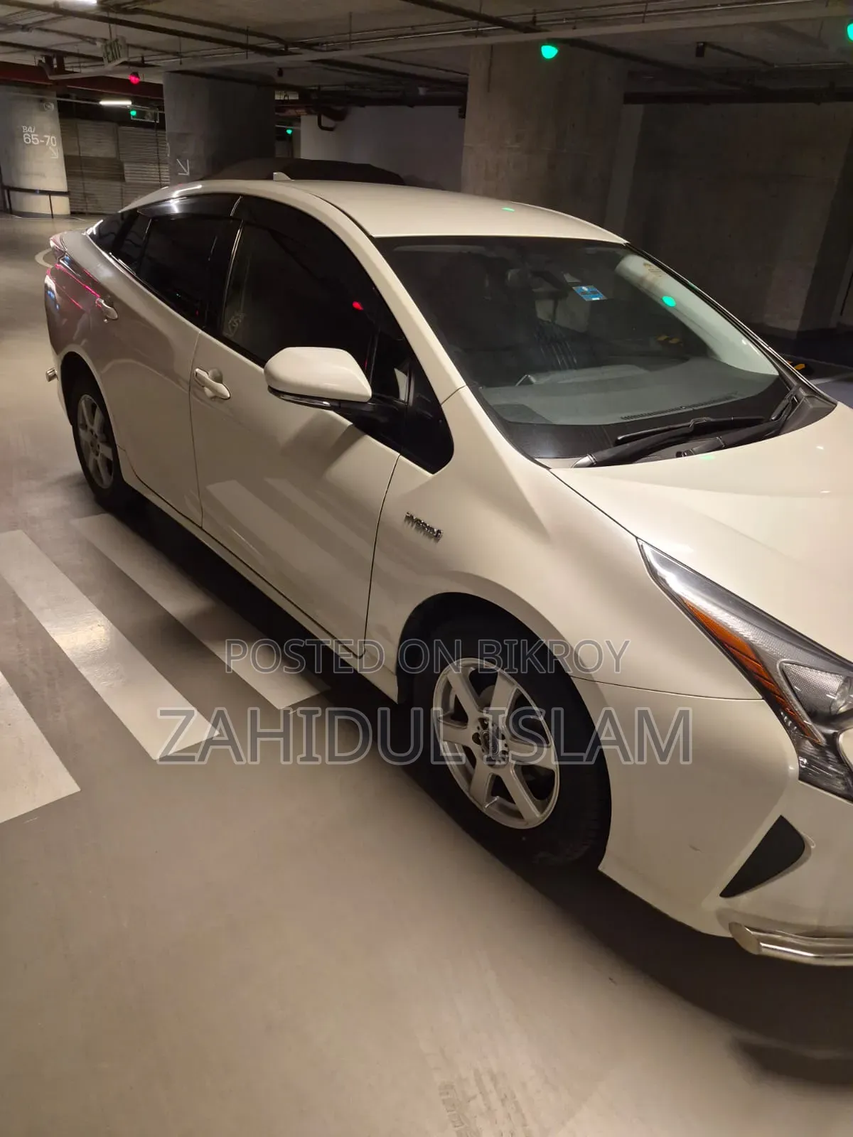 Toyota Prius 2015 Pearl