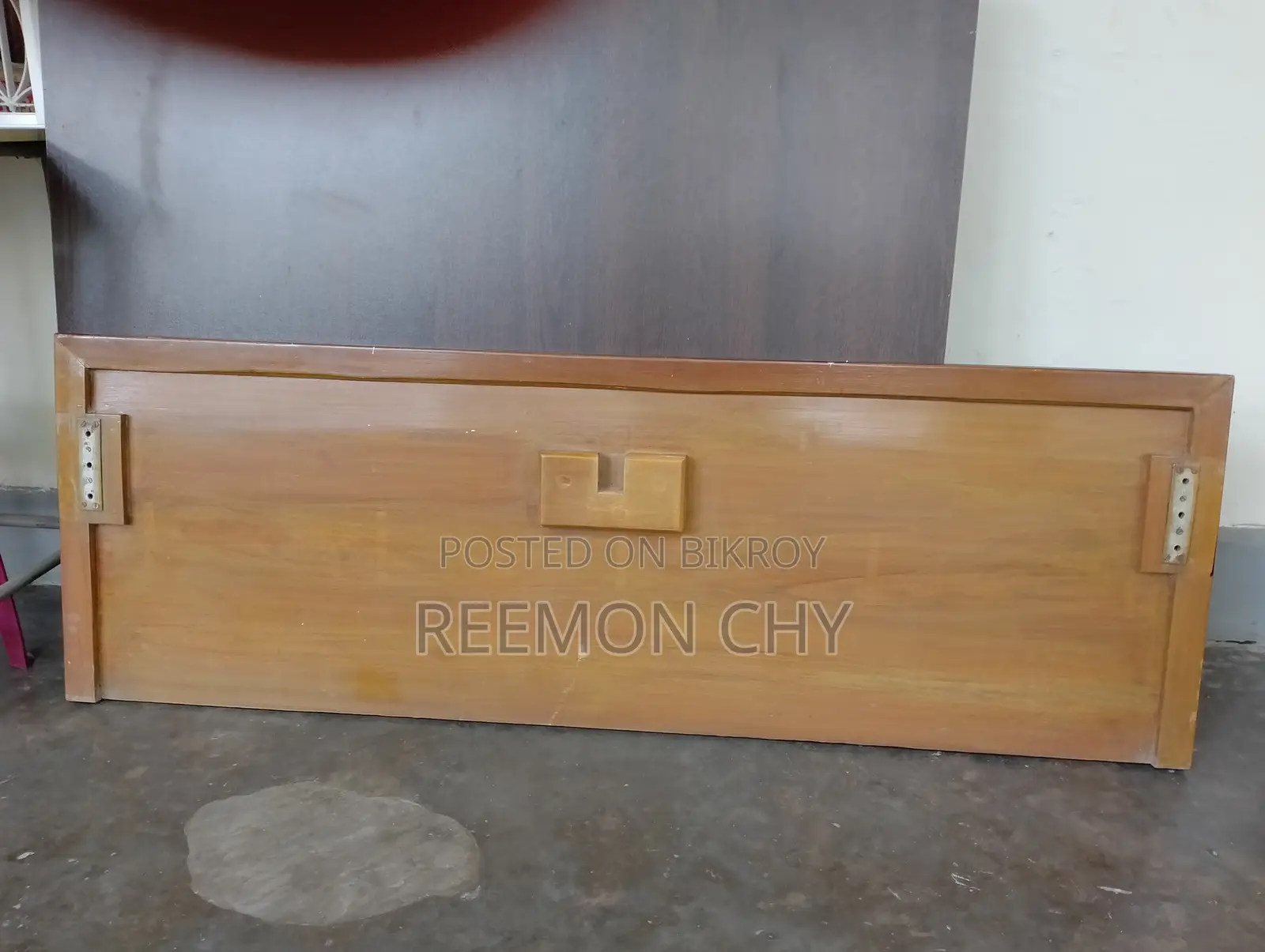 বেড/খাট বিক্রয় করা হবে