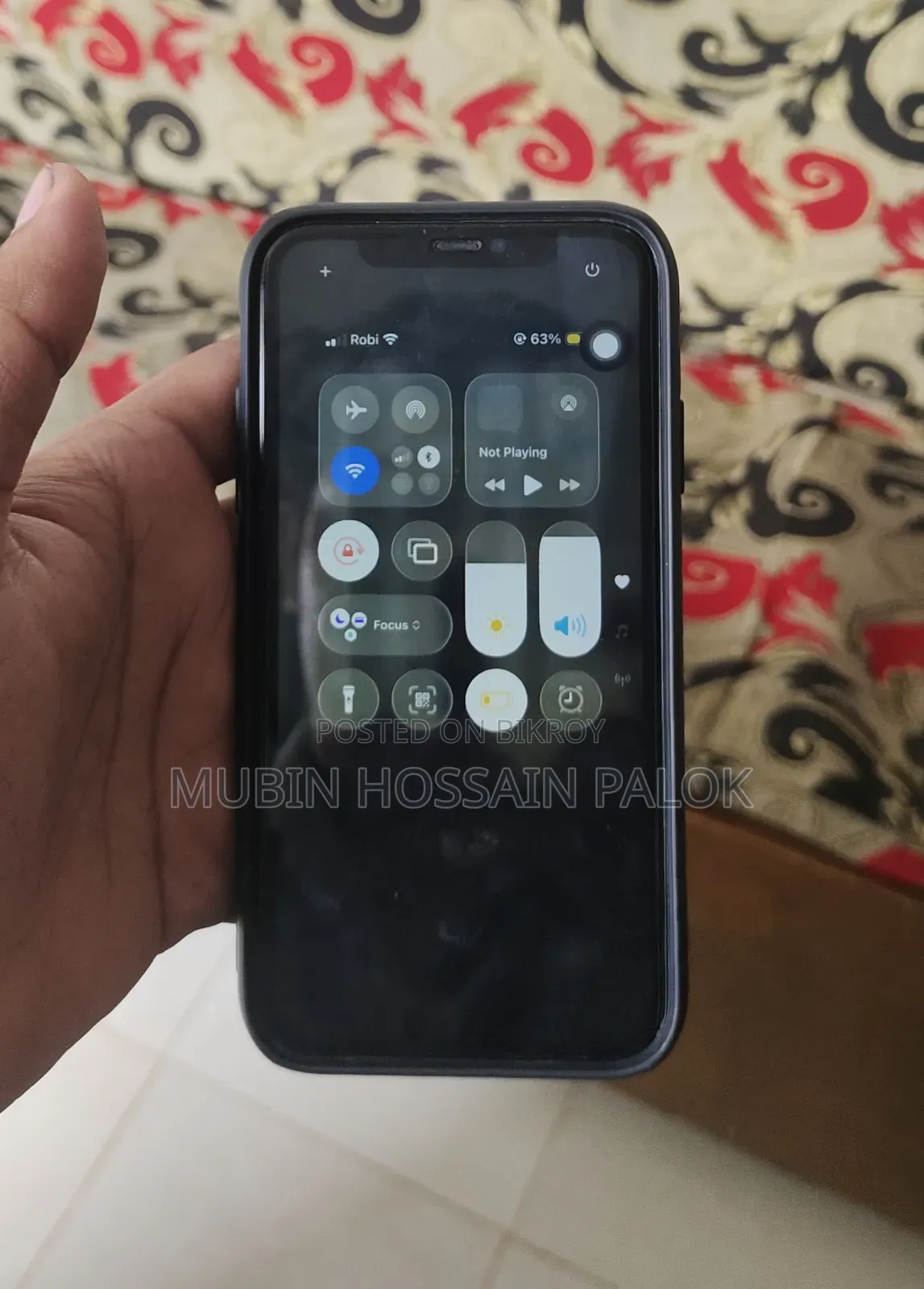 অ্যাপল আইফোন ১১ ৬৪ জিবি সাদা