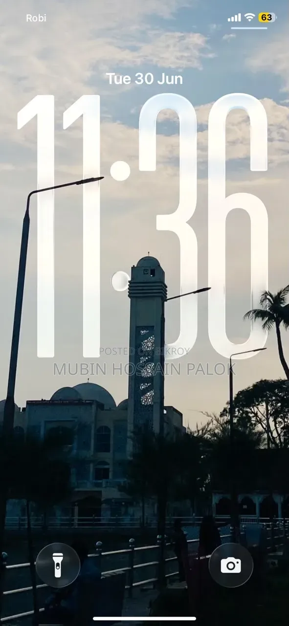 অ্যাপল আইফোন ১১ ৬৪ জিবি সাদা