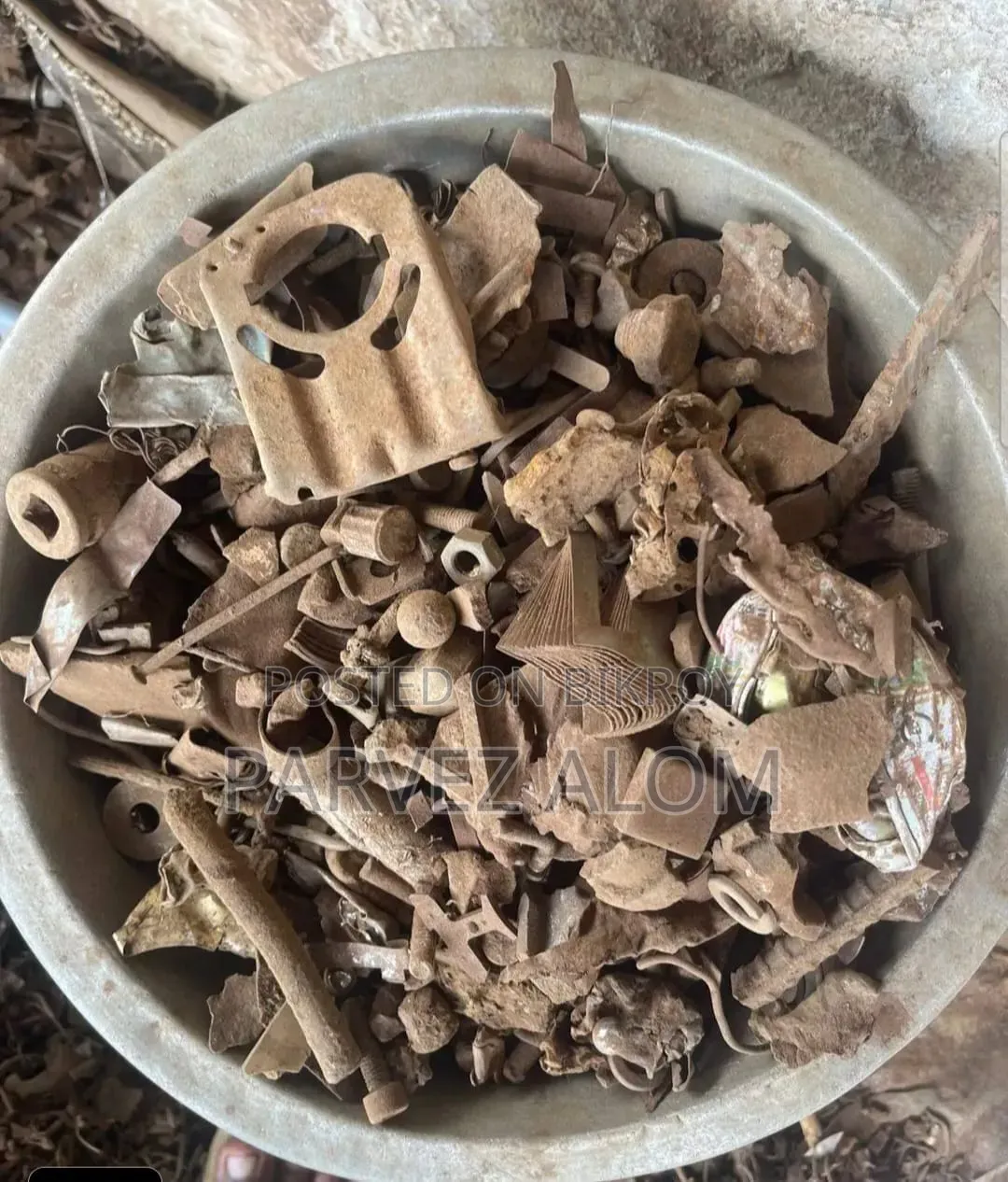 লোহার এস্ক্রাব