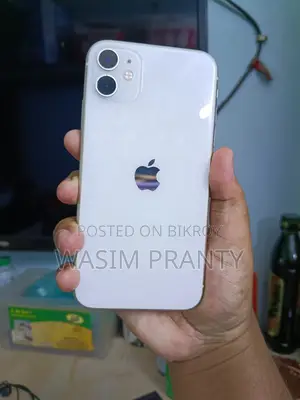 অ্যাপল আইফোন ১১ ১২৮ জিবি সাদা