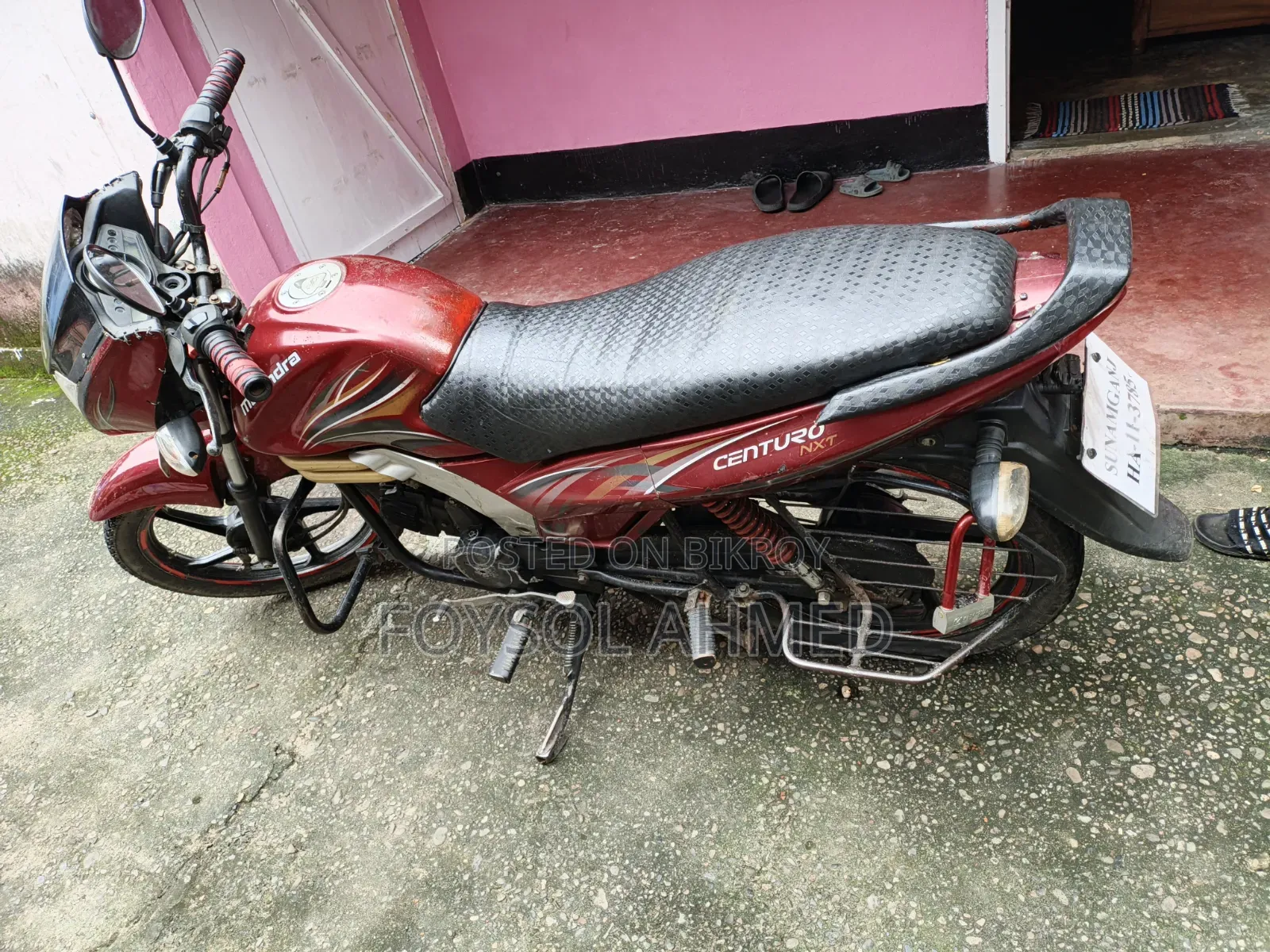 Mahindra Centuro 2017 Red