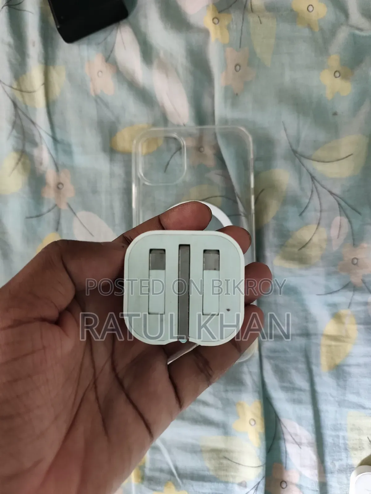 আইফোন অ্যাডাপ্টার + ওয়্যারলেস পাওয়ার ব্যাংক