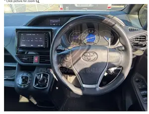 Toyota Noah 2021 Silver