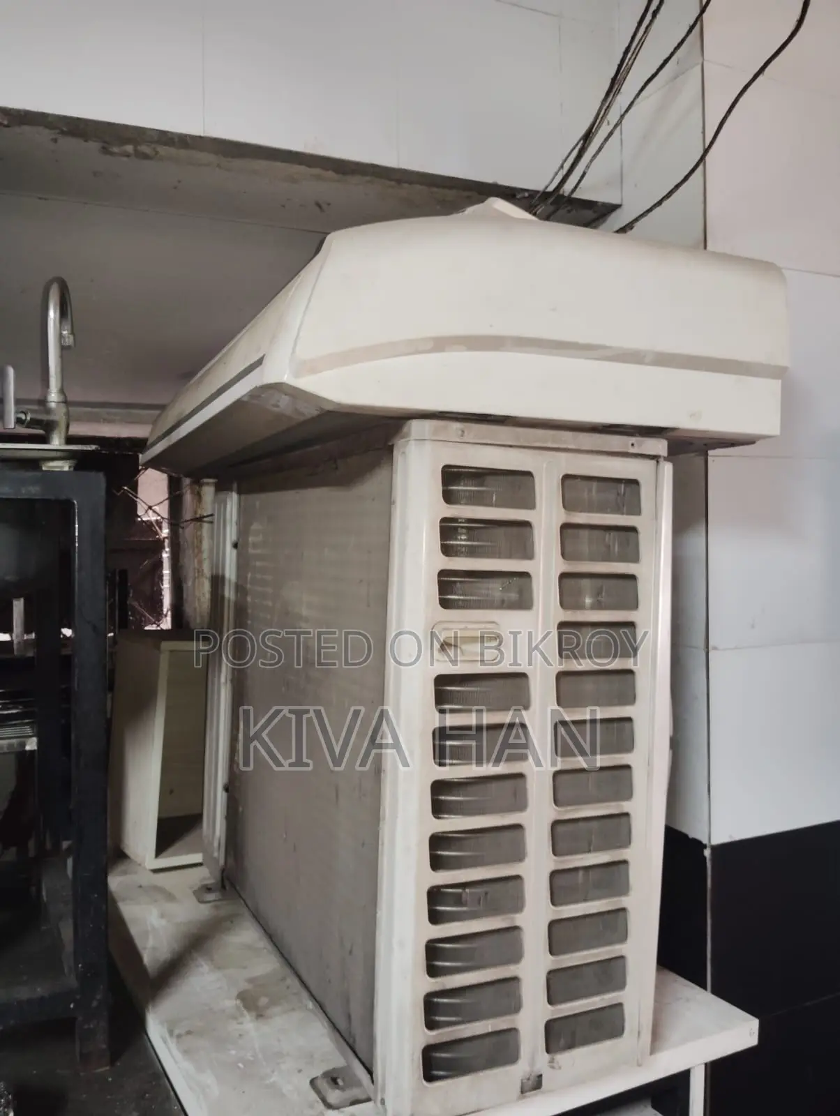 Used Midea 3-ton Air Conditioner For Sale