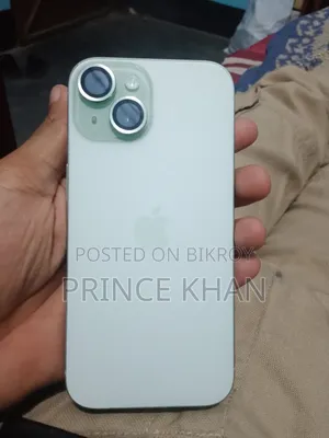 Apple iPhone 15 128 GB Green