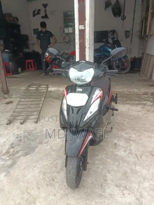 টিভিএস উইগো ২০১৮ কালো