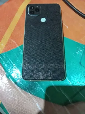 Symphony Z42 32 GB Black