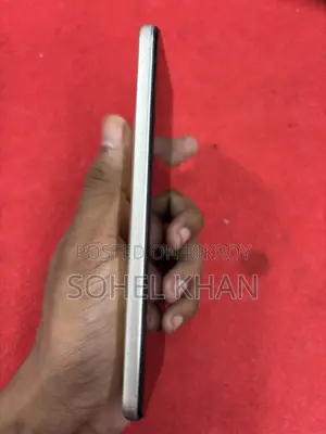 Vivo Y33s 128 GB Gold