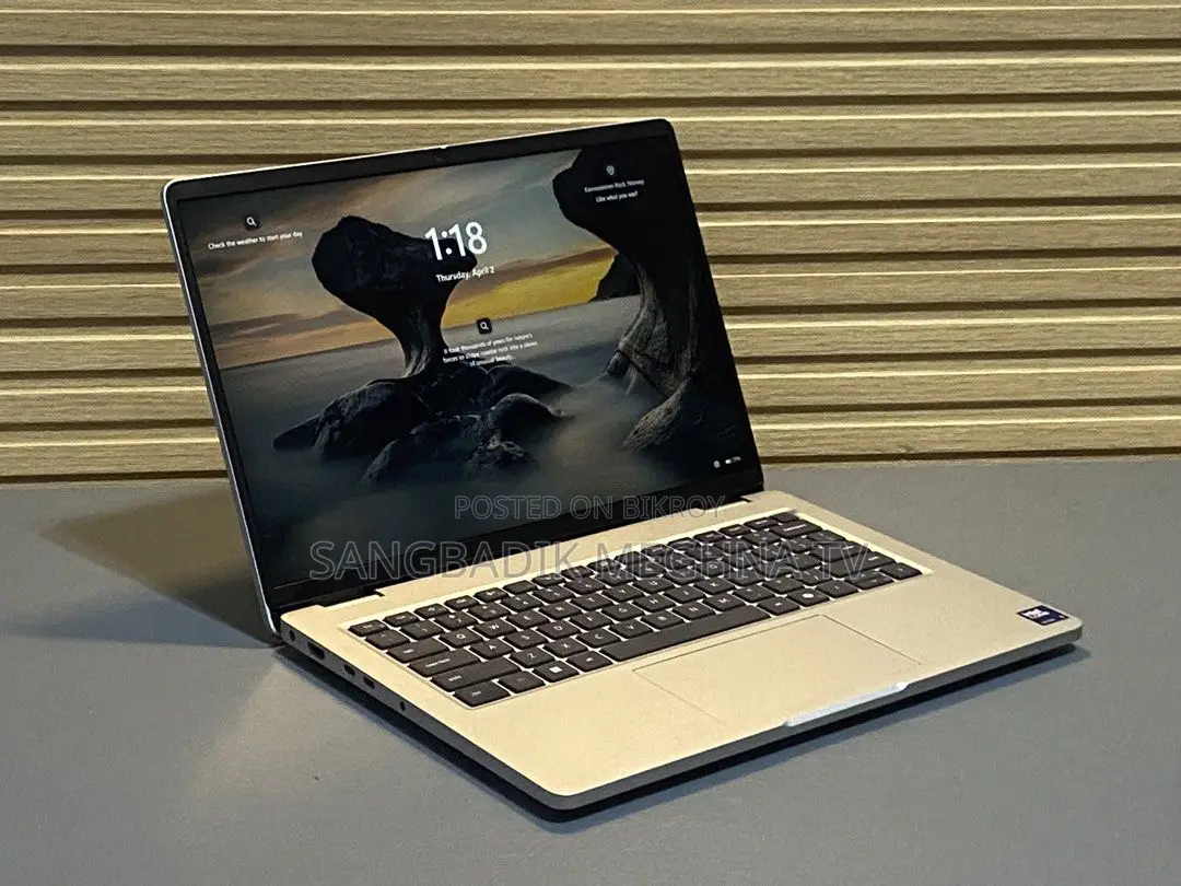 Laptop Dell 3GB Intel SSD 256GB