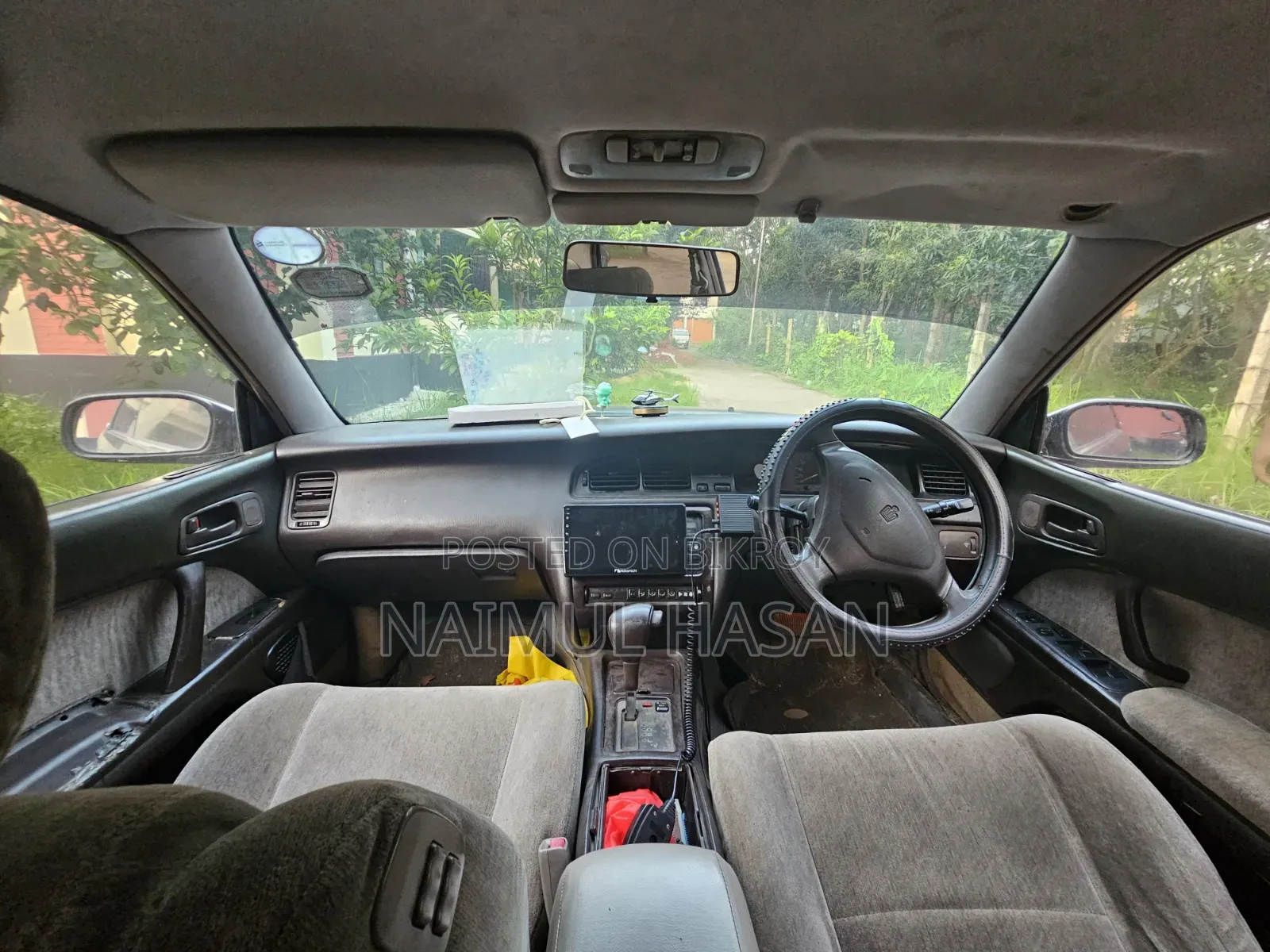 Toyota Crown 1994 Black